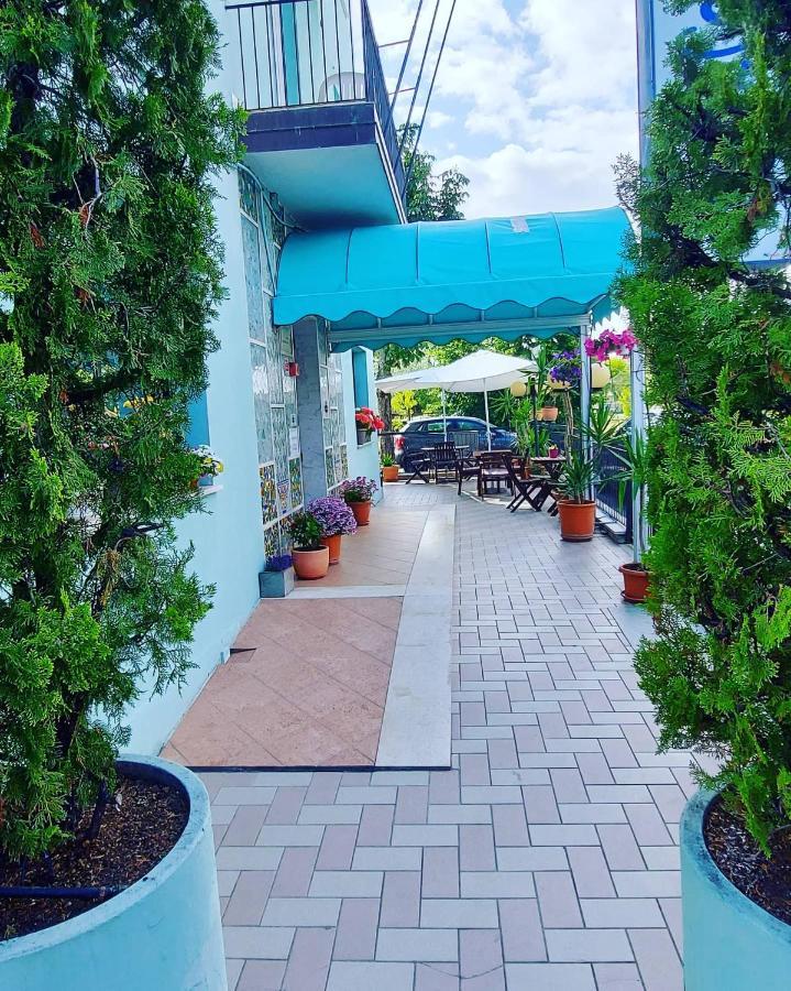 Hotel Savina Rimini Eksteriør billede