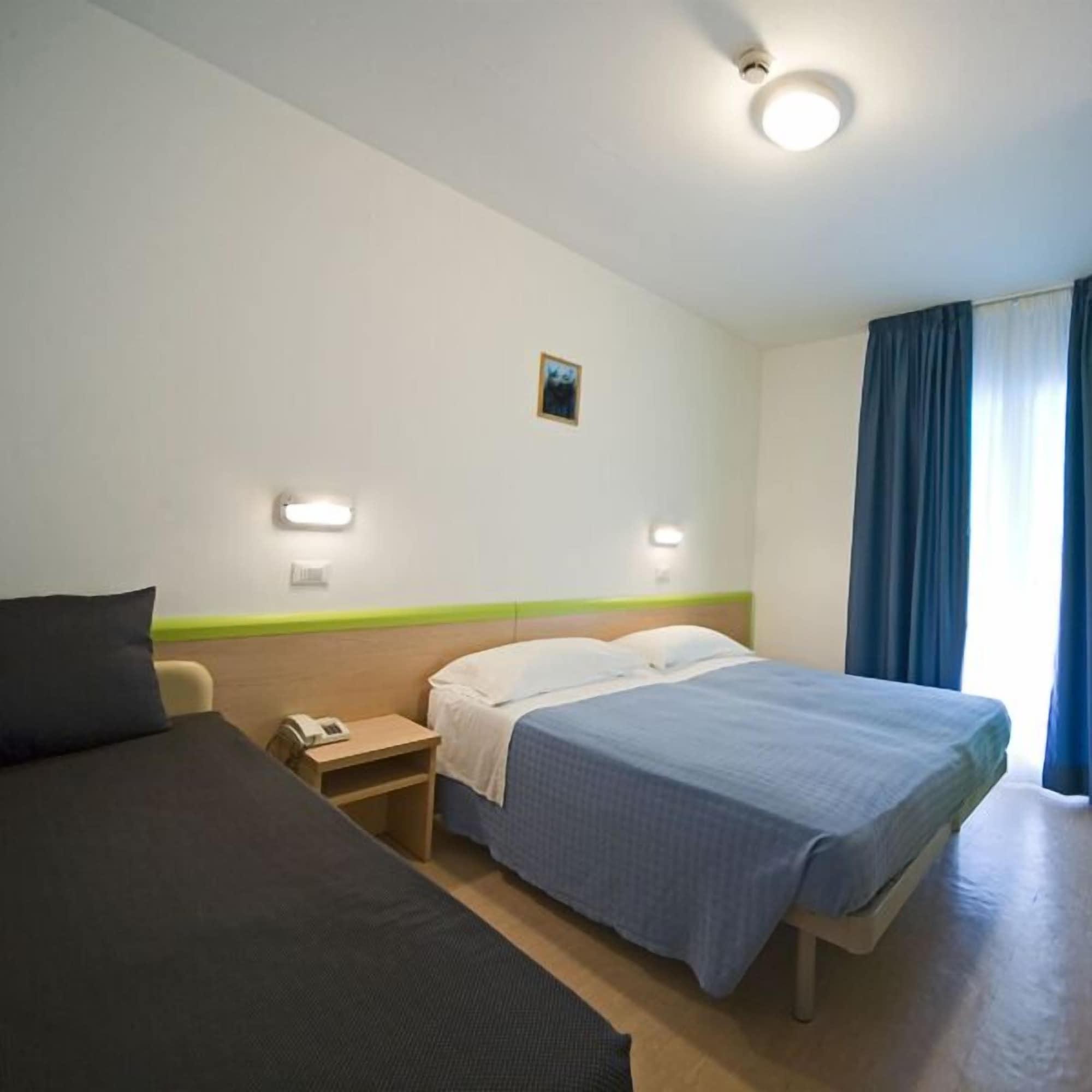 Hotel Savina Rimini Værelse billede