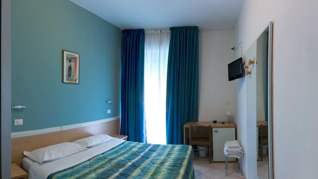 Hotel Savina Rimini Eksteriør billede